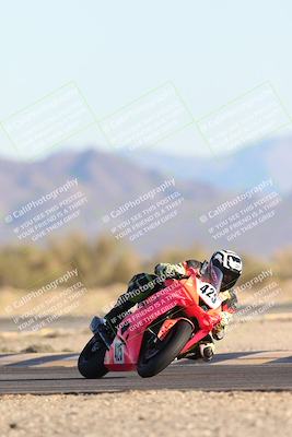 media/Dec-07-2025-CVMA (Sun) [[3e7d2de5dc]]/Race 16-Formula Middleweight/